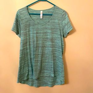 LulaRoe Classic tee